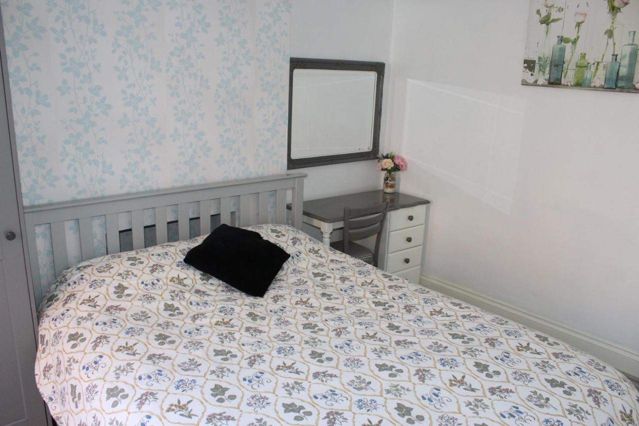 U-Din Homes Weymouth Esterno foto